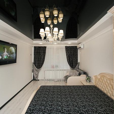 סומי De Luxe Apartments Centr Illinskaya מראה חיצוני תמונה