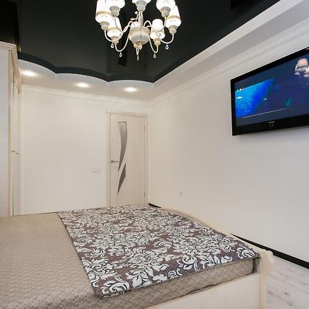 סומי De Luxe Apartments Centr Illinskaya מראה חיצוני תמונה