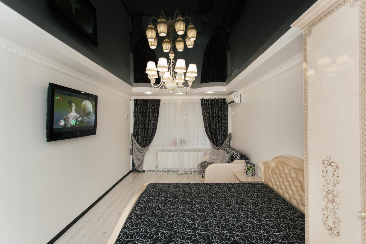 סומי De Luxe Apartments Centr Illinskaya מראה חיצוני תמונה