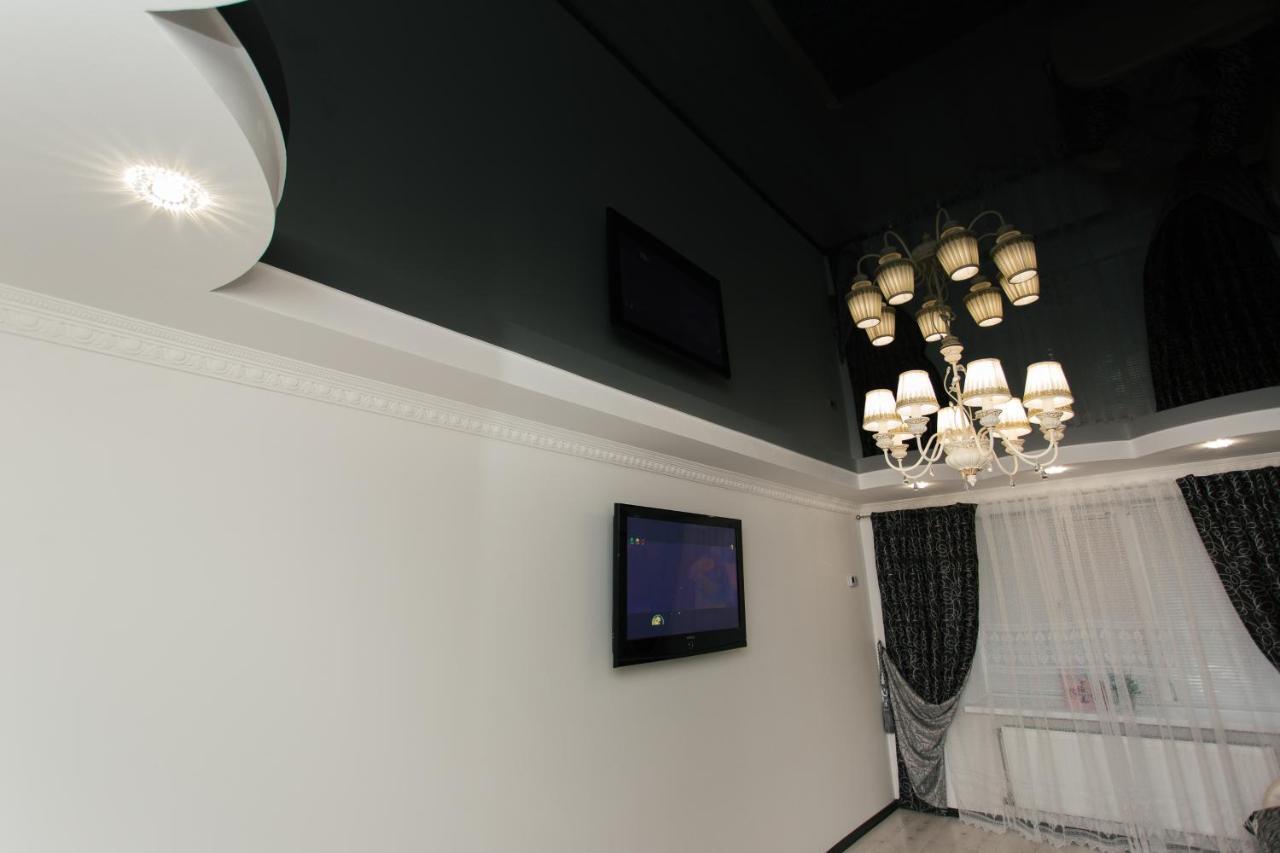 סומי De Luxe Apartments Centr Illinskaya מראה חיצוני תמונה