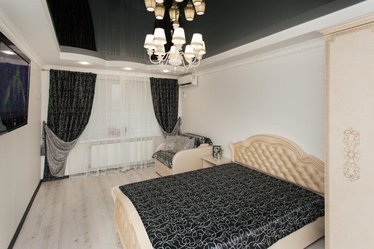 סומי De Luxe Apartments Centr Illinskaya מראה חיצוני תמונה